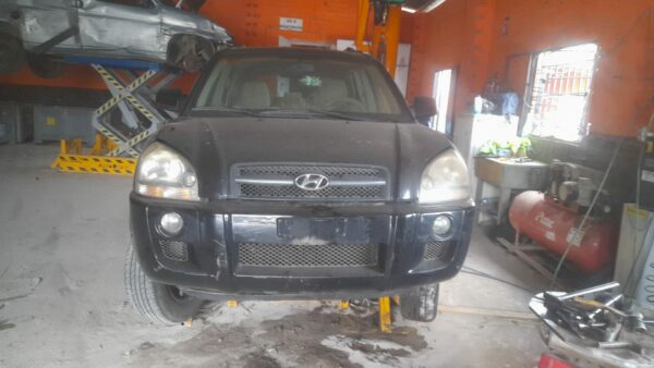 DESPIECE COMPLETO HYUNDAI TUCSON (JM) - Imagen 4