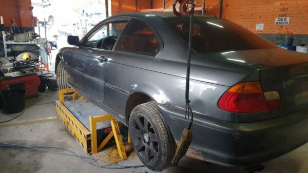 DESPIECE COMPLETO BMW 320 CI E46 - Imagen 5