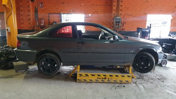 DESPIECE COMPLETO BMW 320 CI E46