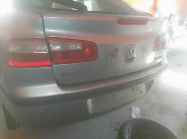 DESPIECE COMPLETO RENAULT LAGUNA II - Imagen 3