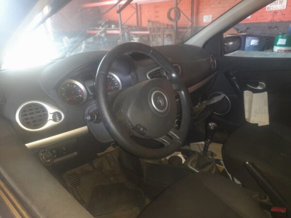 DESPIECE COMPLETO RENAULT CLIO III - Imagen 5