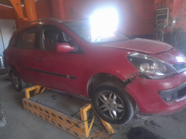 DESPIECE COMPLETO RENAULT CLIO III - Imagen 7